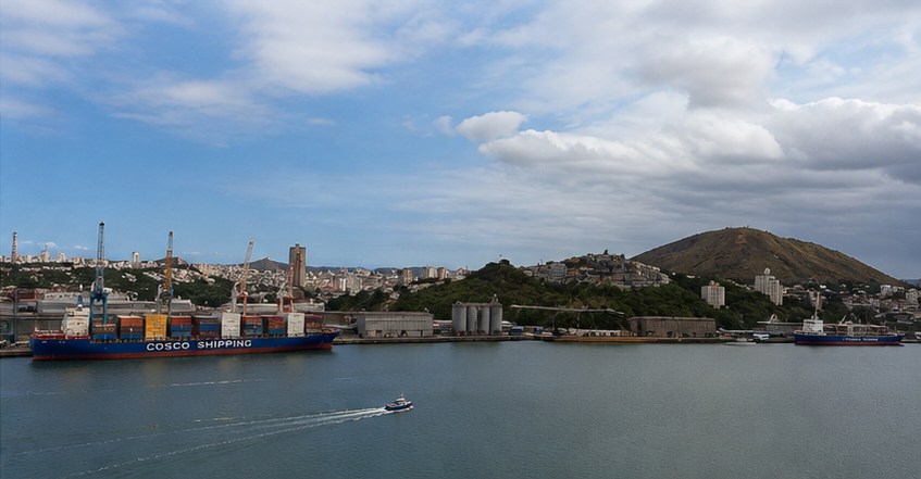 Vista da Baía de Vitória/ES a partir do escritório